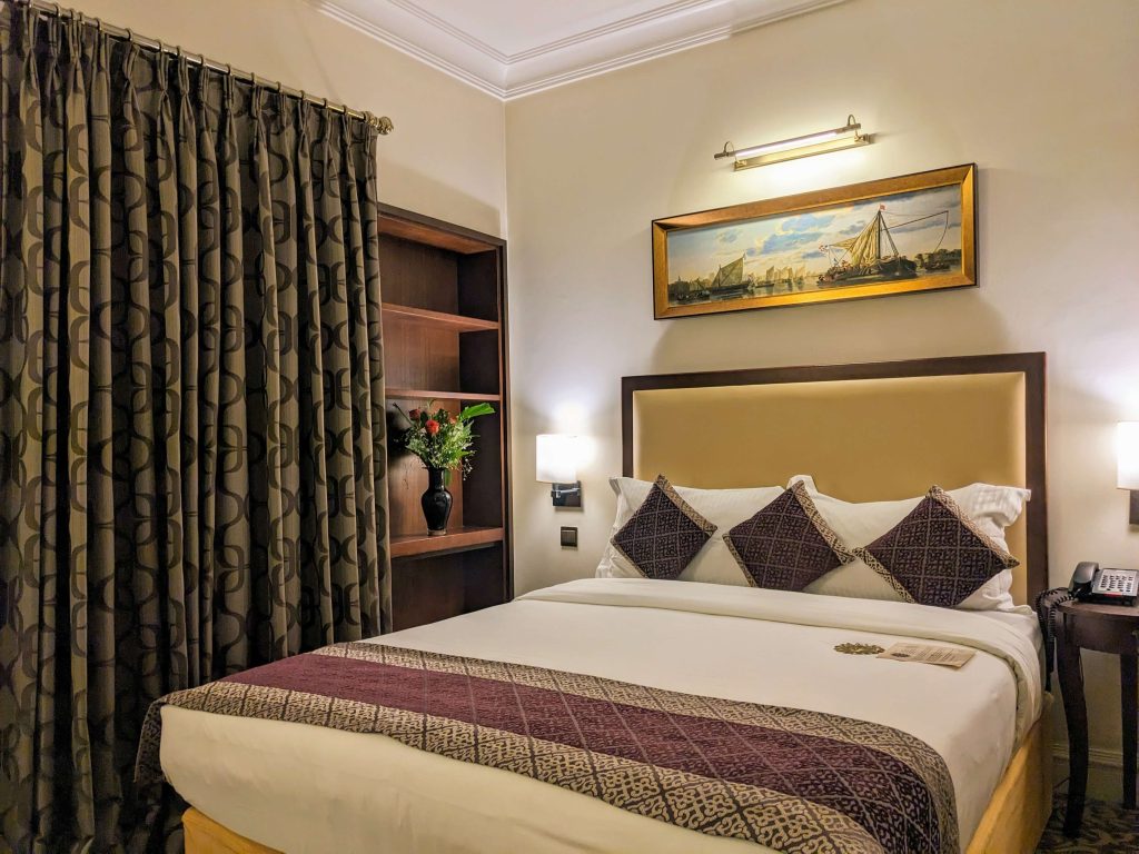 https://royalparkdhaka.com/wp-content/uploads/2024/02/SQ-02-1024x768.jpg